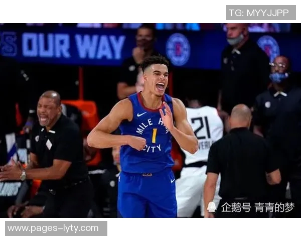 克雷格波特精彩表现撤步远投被犯规成功打成三分加一